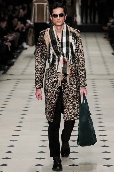 Look 21